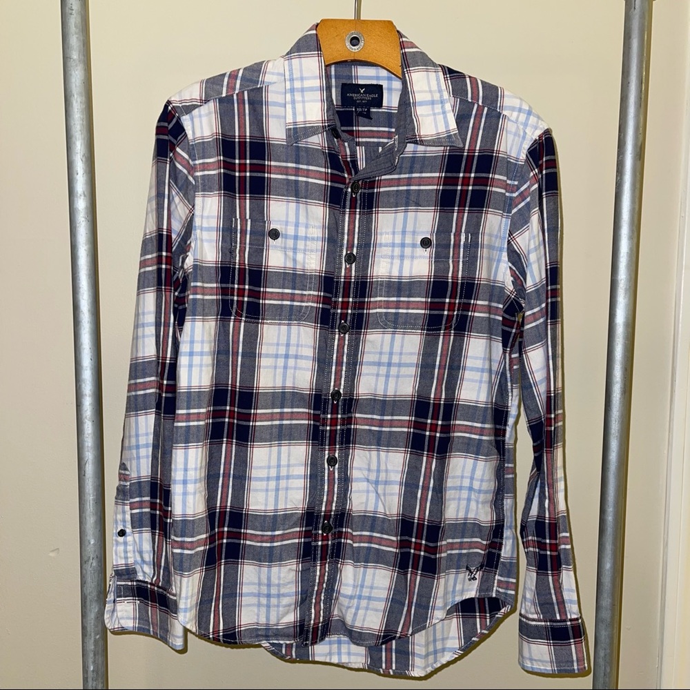 Men’s American Eagle Plaid Button Down